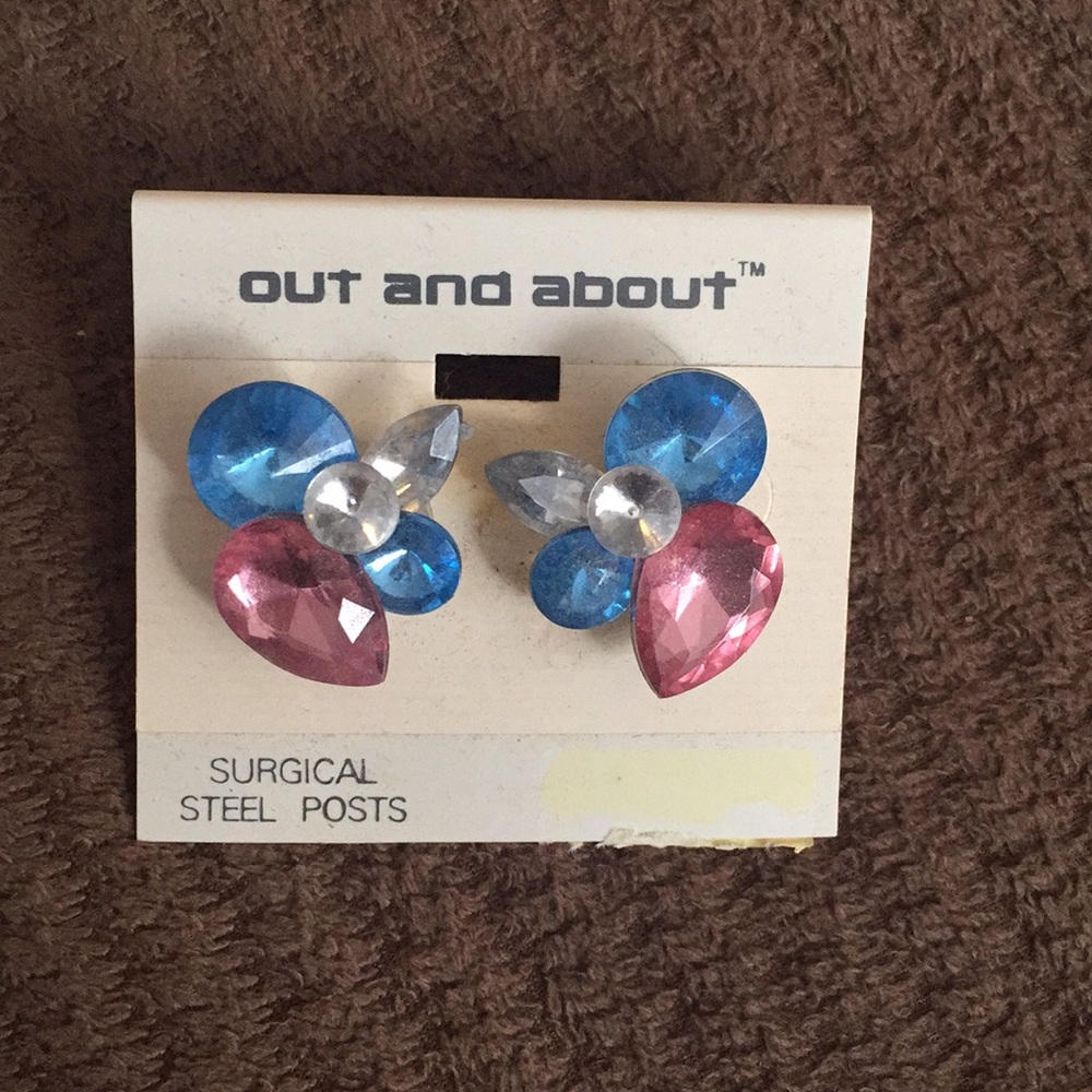 {Vintage} Out And About Earrings